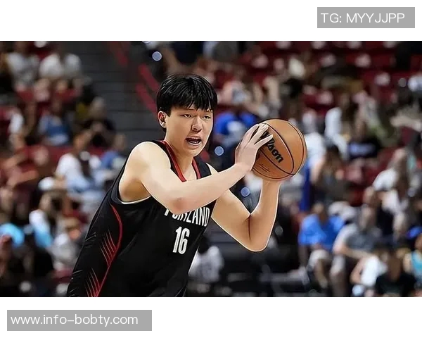 杨瀚森回应记者提问称将与克林根联手对抗比卢普斯