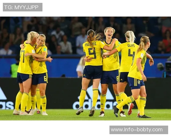 弗罗伦肖赛后道歉因侮辱埃尔莫索母亲事件引发关注